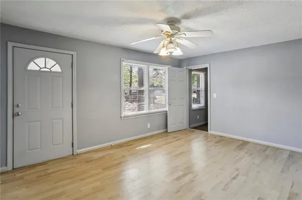 $1,900 | 2266 North Shallowford Road, Atlanta, GA 30341