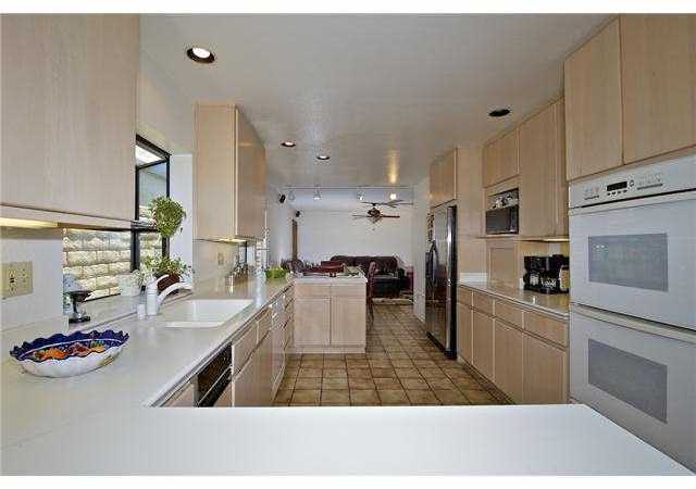 49 Green Turtle Road Coronado, CA 92118 - Photo 11 of 25