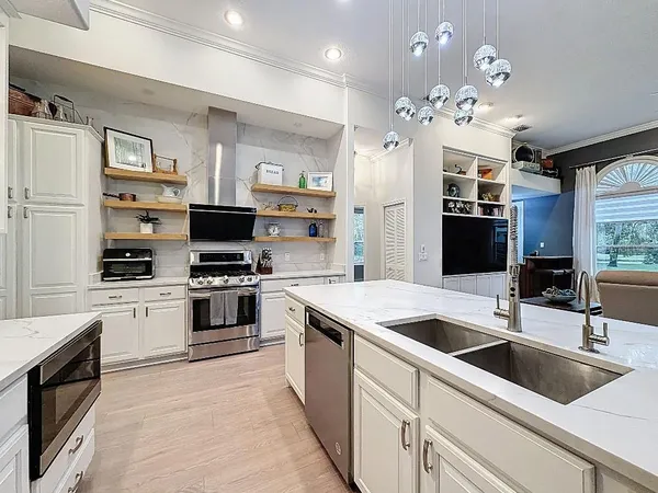 $849,999 | 8805 Crosswood Court, Riverview, FL 33578