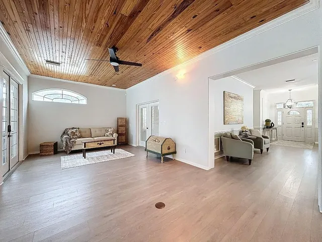 $875,000 | 8805 Crosswood Court, Riverview, FL 33578