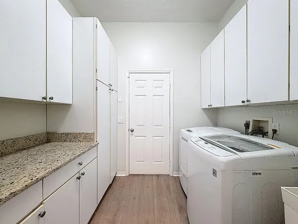 $849,999 | 8805 Crosswood Court, Riverview, FL 33578