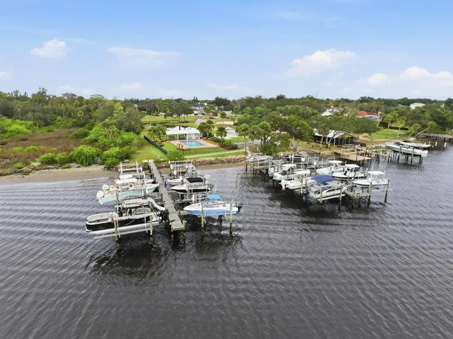 $875,000 | 8805 Crosswood Court, Riverview, FL 33578