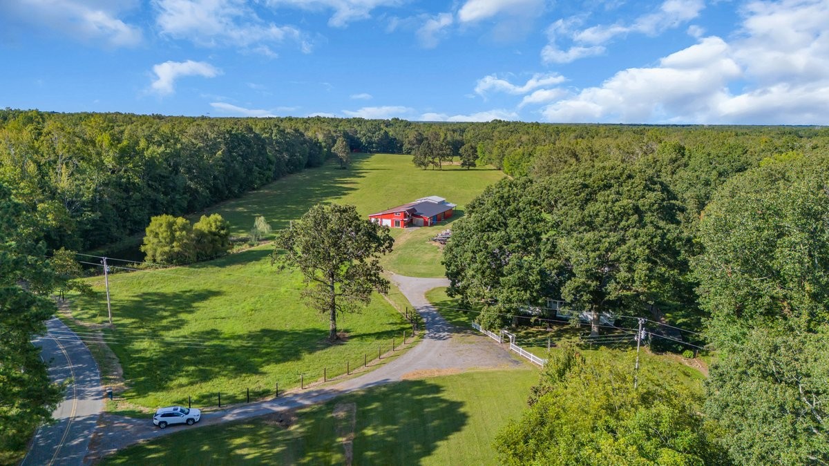 1117 Essie Cleek Road Tullahoma, TN 37388 - Photo 3 of 29 a view of a lake