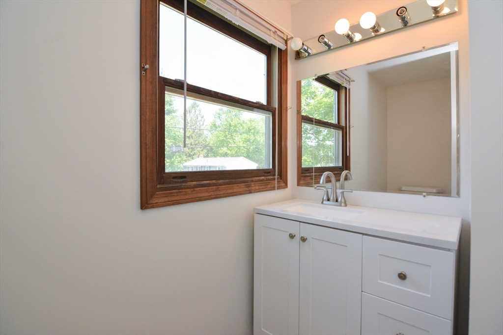 248 Levin Road Rockland, MA 02370 - Photo 27 of 34 Gallery Image 27