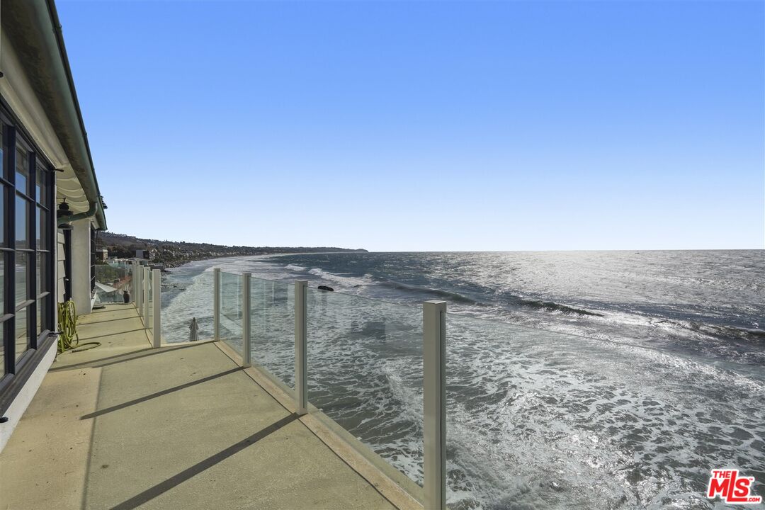 31500 Victoria Point Road Malibu, CA 90265 - Photo 30 of 53 a view of a terrace