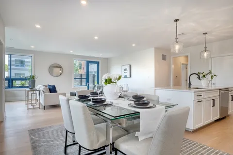 $899,900 | 62 Foundry Street, Unit 416, Wakefield, MA 01880