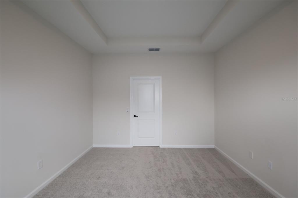 5303 High Line Drive St. Cloud, FL 34771 - Photo 7 of 22 a view of an empty room