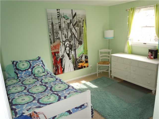 2758 Kent Road Columbus, OH 43221 - Photo 11 of 23