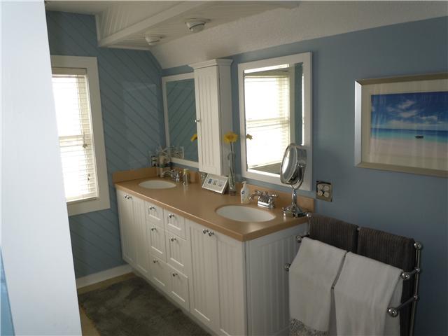 2758 Kent Road Columbus, OH 43221 - Photo 10 of 23