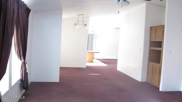 52945 Harper Road Miami, AZ 85539 - Photo 6 of 9 LV Rm