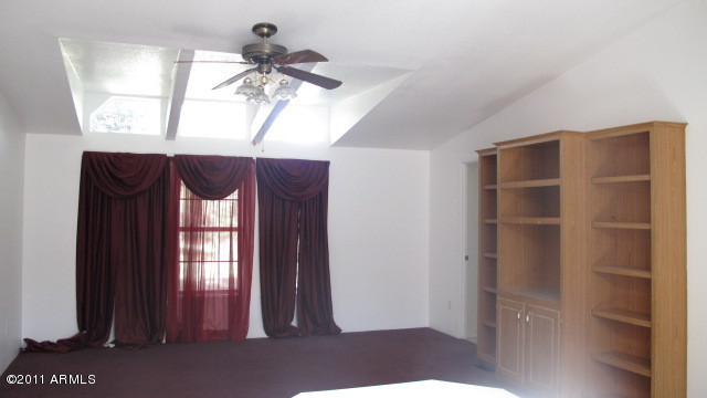52945 Harper Road Miami, AZ 85539 - Photo 9 of 9 Family Room with built ins