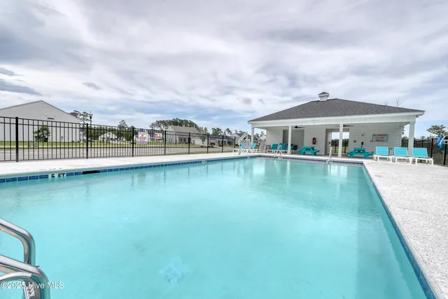 $384,900 | 461 Goldenrod Terrace, Unit LOT 66, Calabash, NC 28467