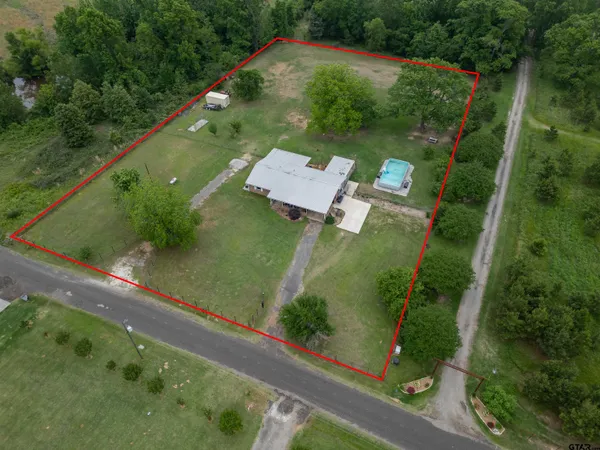 $347,000 | 536 County Road 2373, Alba, TX 75410