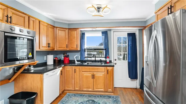 $3,400 | 22 High Street, Scituate, RI 02831