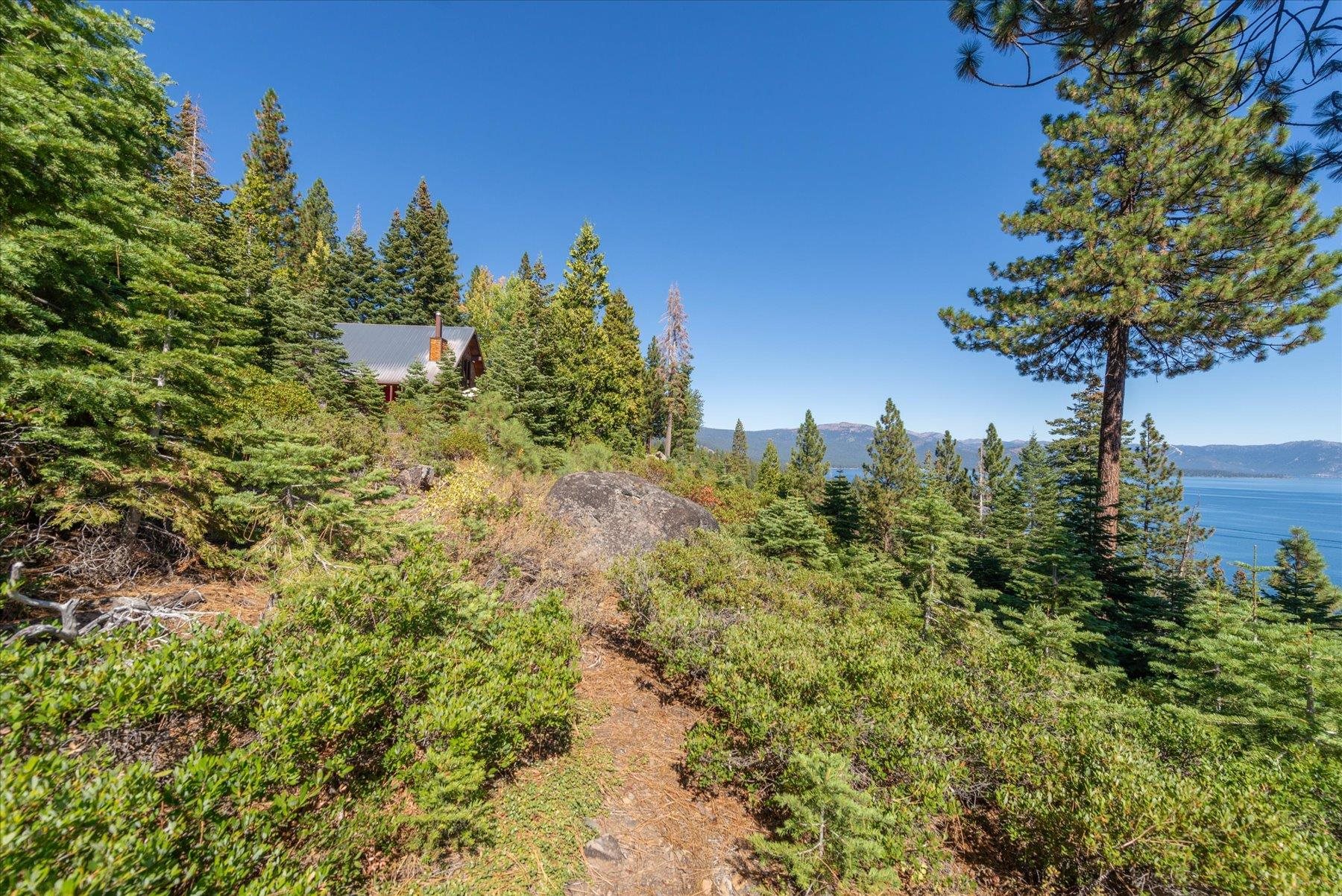 460 Old County Road Carnelian Bay, CA 96140 - Photo 7 of 27