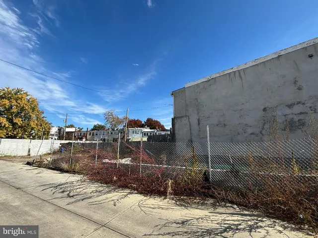 a view of a backyard of a house