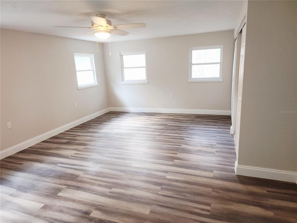 8150 Southwest 80th Trail Trenton, FL 32693 - Photo 4 of 25
