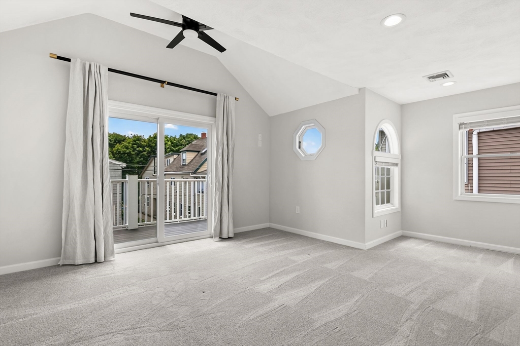 156 Locust Street Winthrop, MA 02152 - Photo 31 of 40