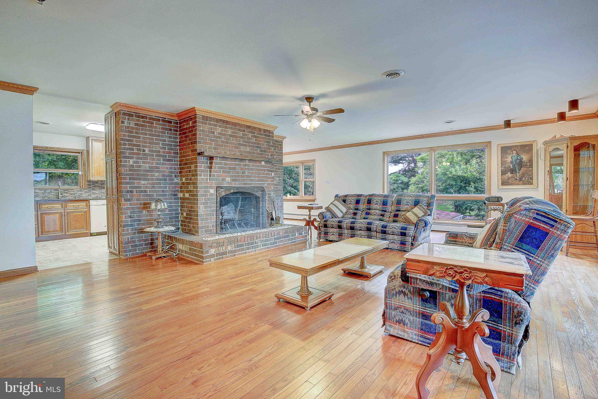 3421 Carroll Road Huntingtown, MD 20639 - Photo 22 of 63 Family Room