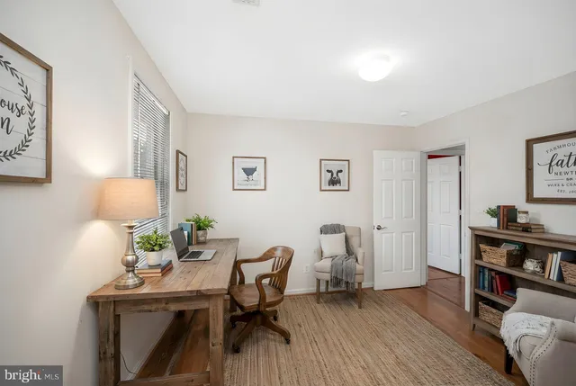 $724,900 | 7129 Cavalry Drive, Warrenton, VA 20187