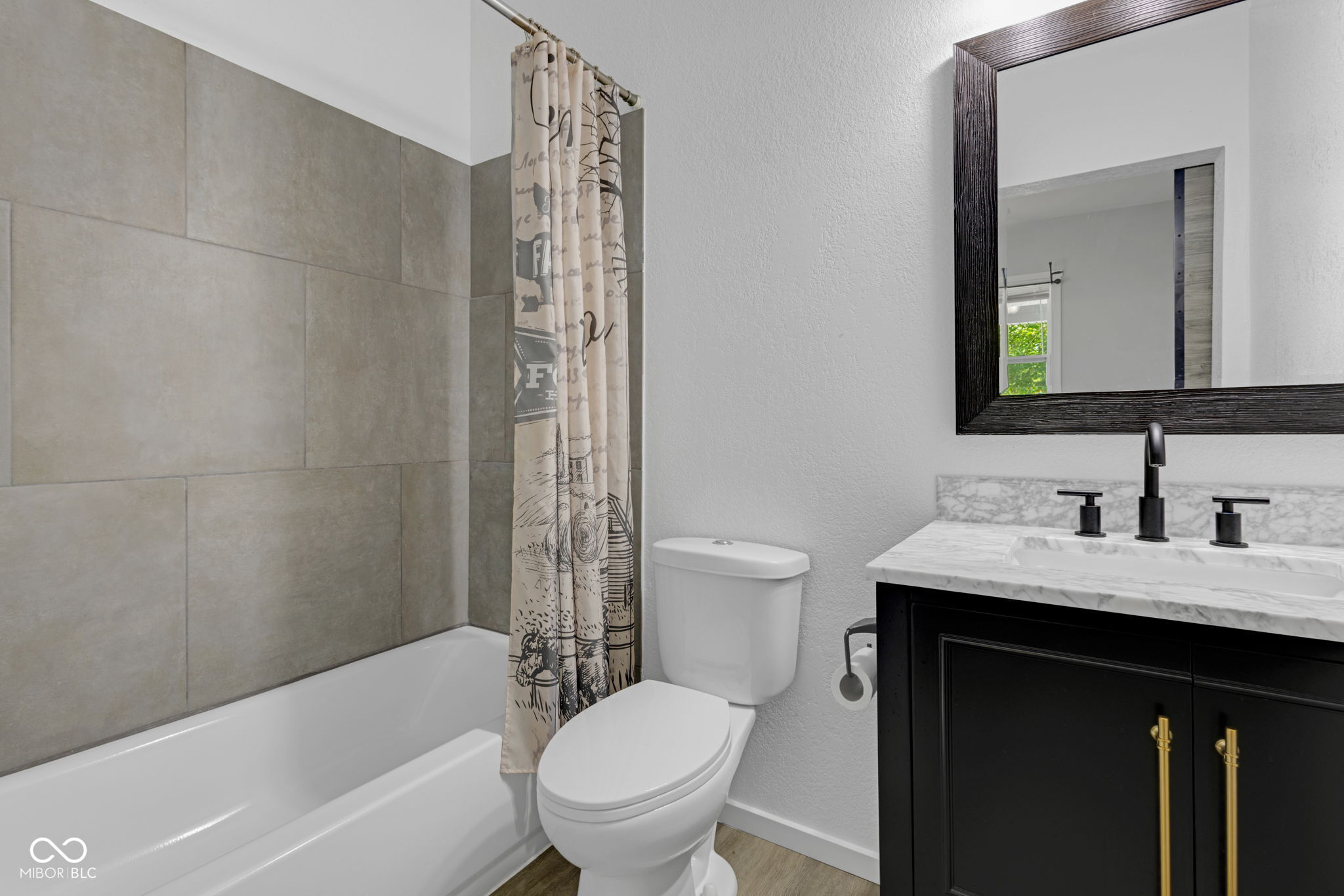 2415 Main Street Elwood, IN 46036 - Photo 11 of 25