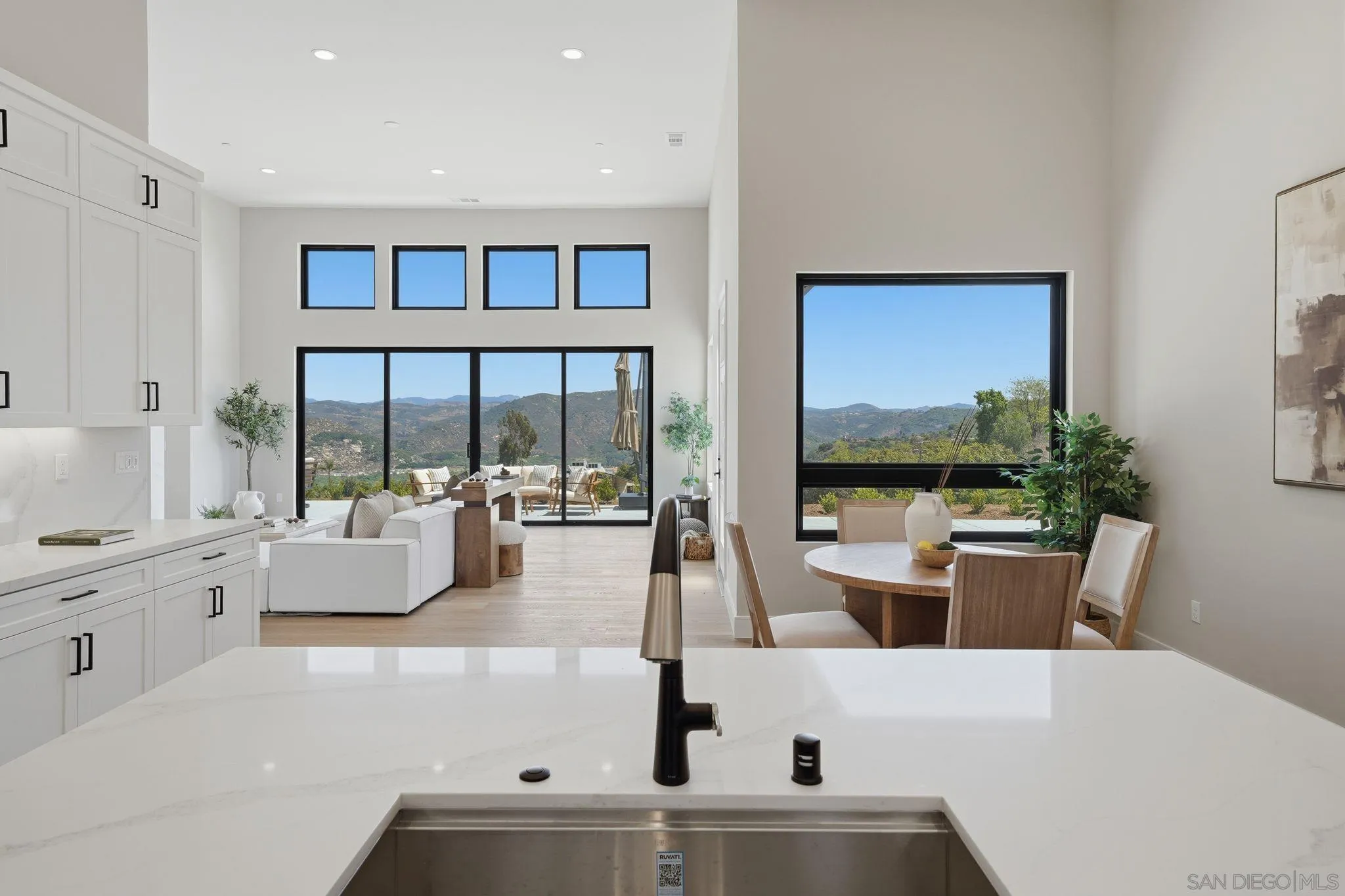 3916 Citrus Drive Fallbrook, CA 92028 - Photo 17 of 72