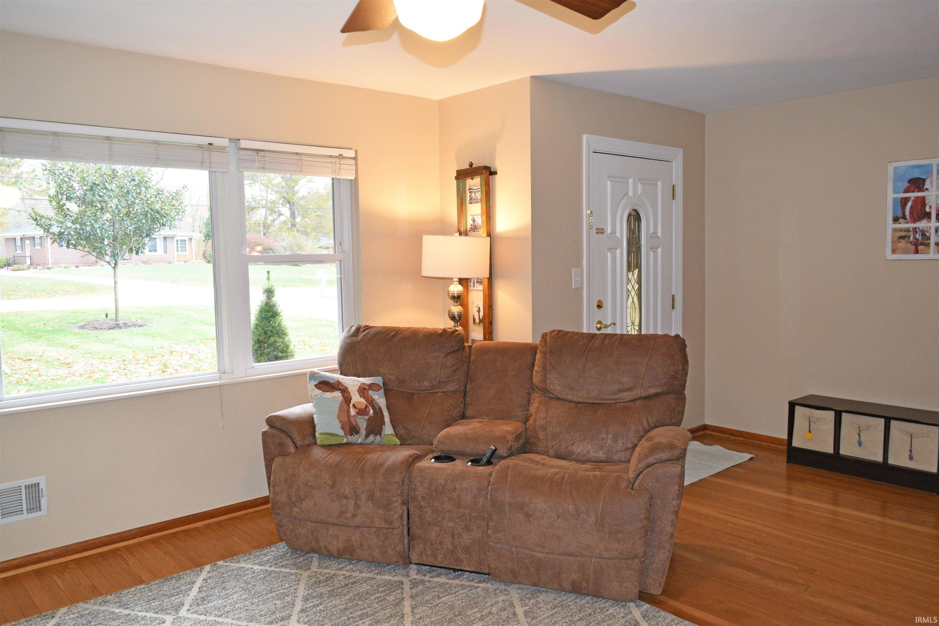 1603 Fleener Road Evansville, IN 47725 - Photo 5 of 36 Gallery Image 5