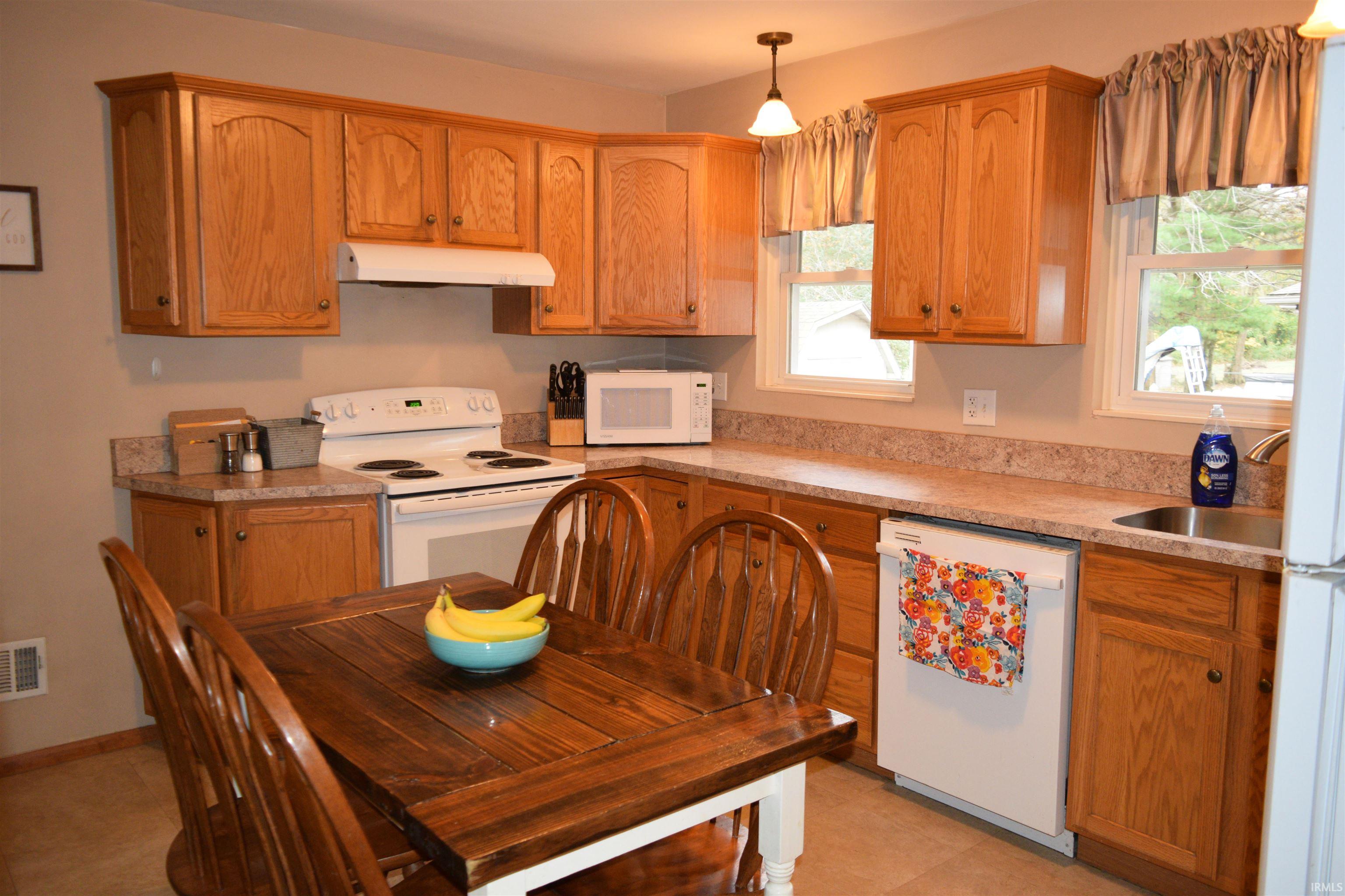 1603 Fleener Road Evansville, IN 47725 - Photo 8 of 36 Gallery Image 8