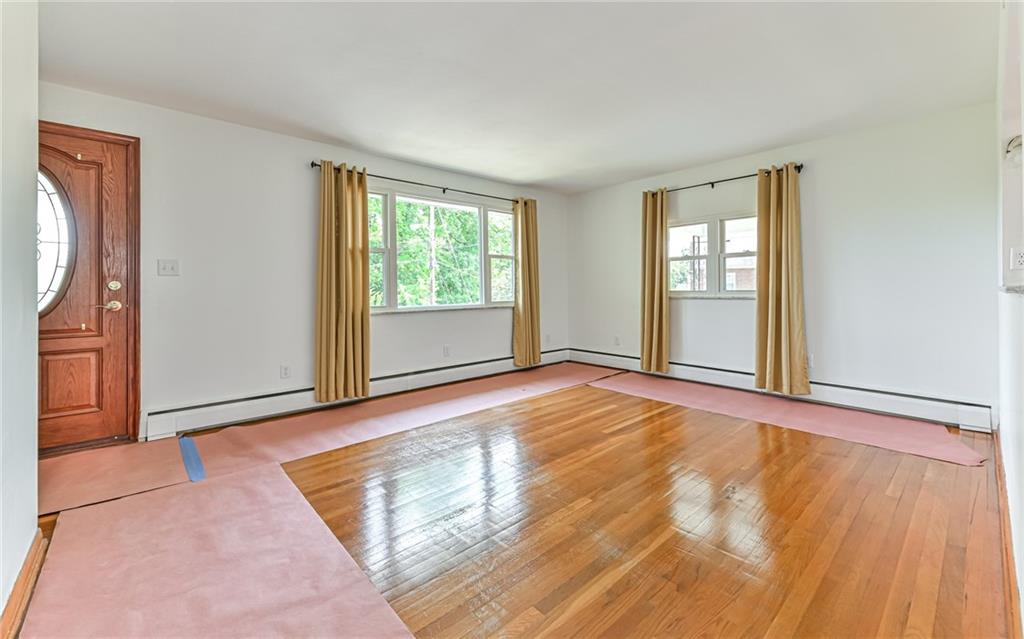 541 Marks Drive McKees Rocks, PA 15136 - Photo 14 of 25 Gallery Image 14