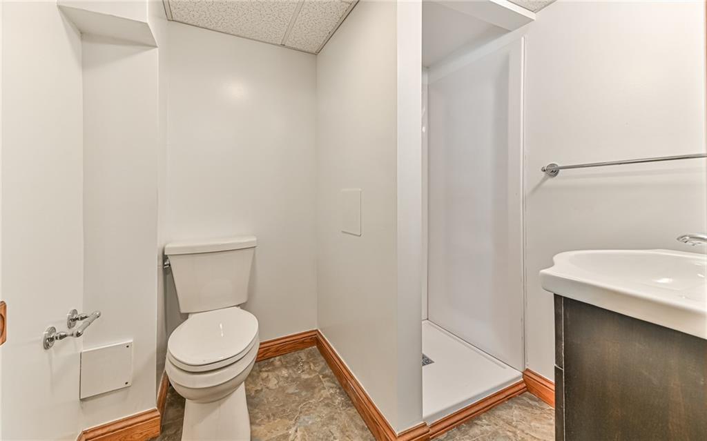 541 Marks Drive McKees Rocks, PA 15136 - Photo 21 of 25 Gallery Image 21