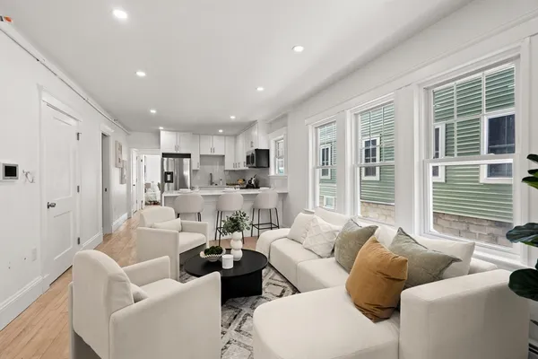 $599,999 | 60 Derby Street, Unit ONE, Somerville, MA 02145