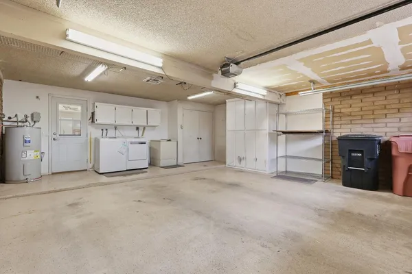 a view of a storage & utility room