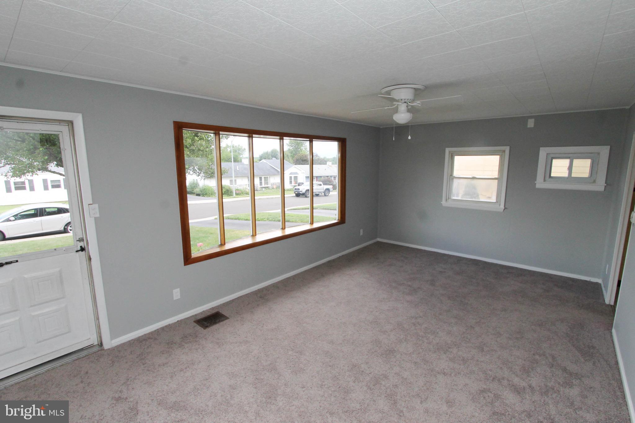 411 Chelsea Road Fairless Hills, PA 19030 - Photo 22 of 31 Gallery Image 22