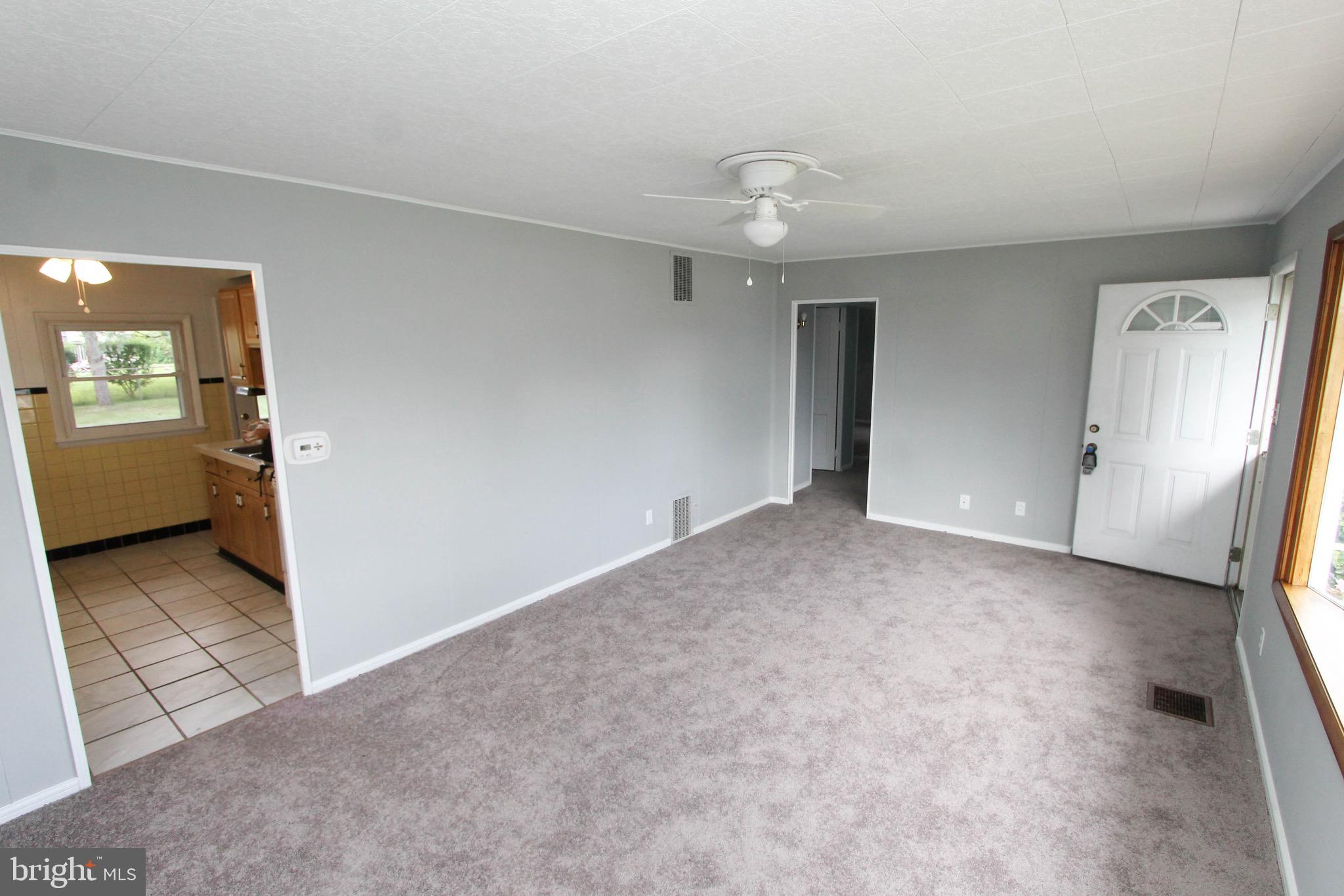 411 Chelsea Road Fairless Hills, PA 19030 - Photo 4 of 31 Gallery Image 4