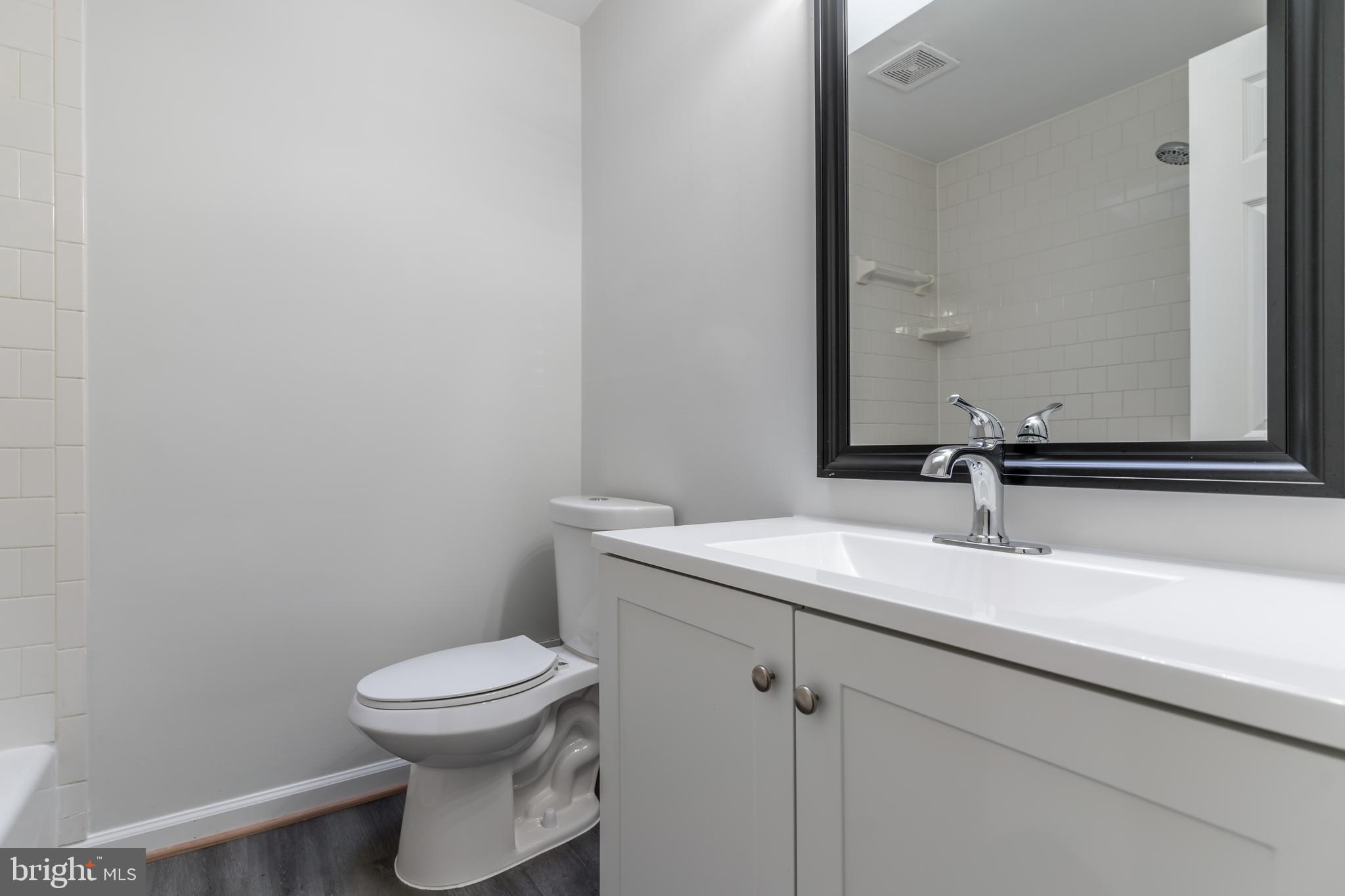 5307 Rolling Road Springfield, VA 22151 - Photo 22 of 41