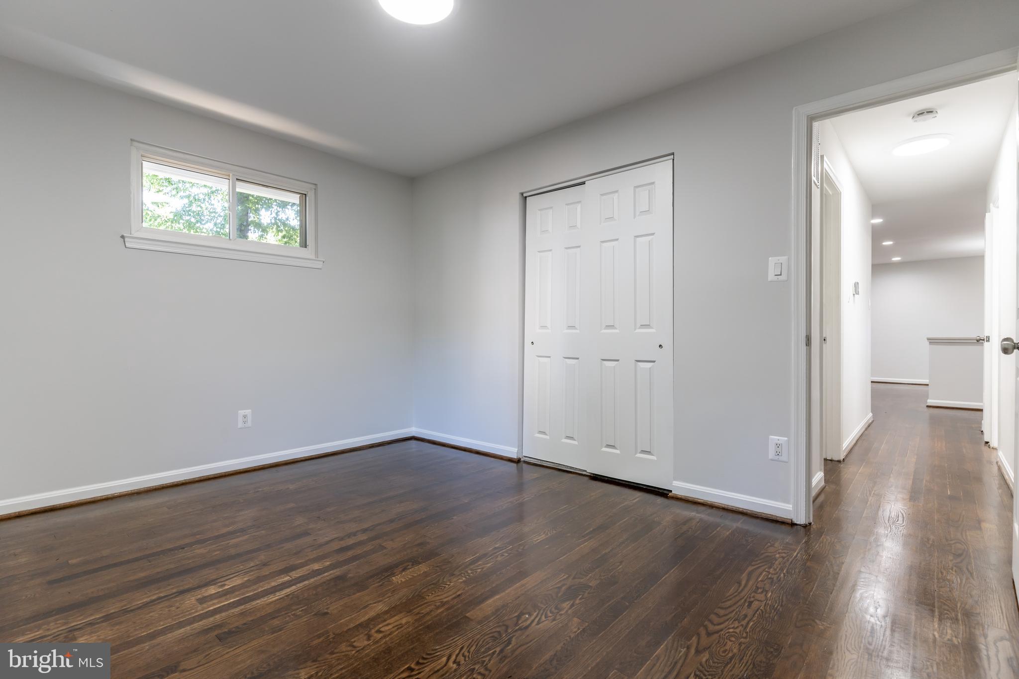 5307 Rolling Road Springfield, VA 22151 - Photo 29 of 41