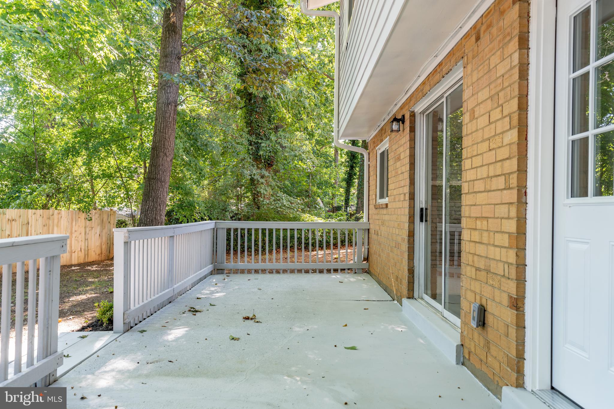 5307 Rolling Road Springfield, VA 22151 - Photo 38 of 41