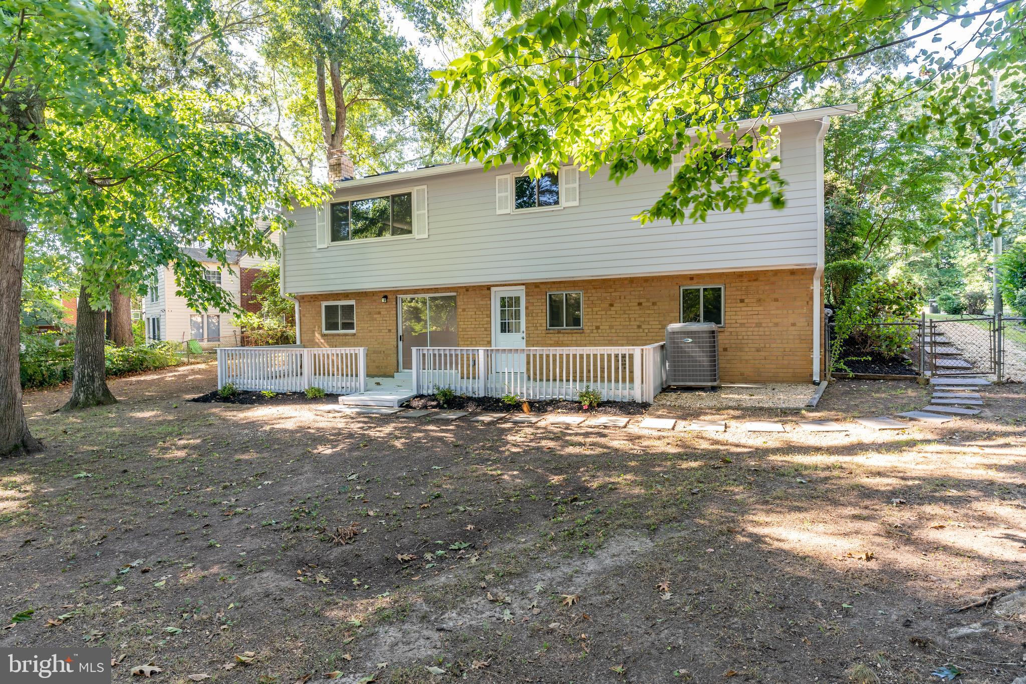 5307 Rolling Road Springfield, VA 22151 - Photo 40 of 41