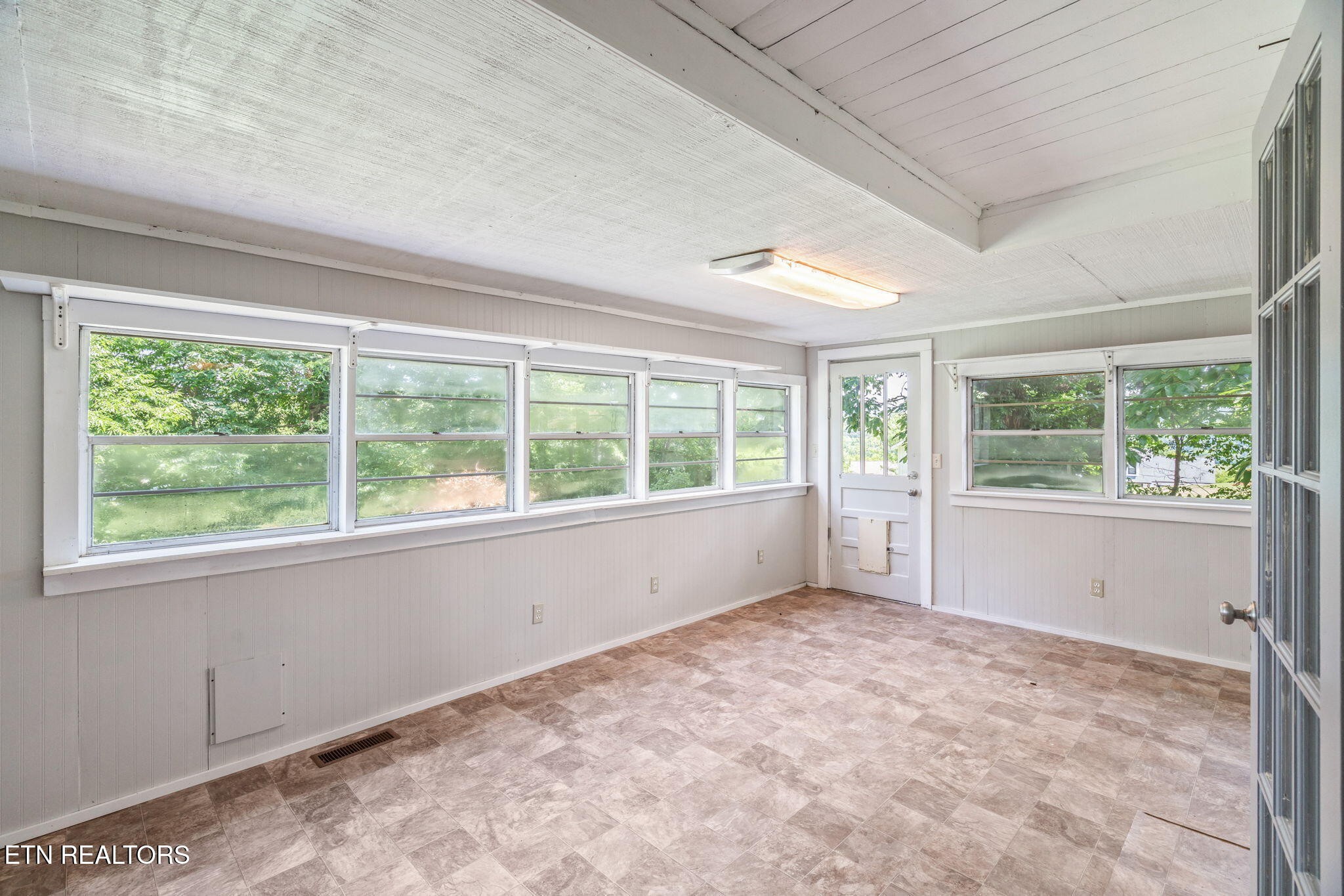 2115 Aaron Court Sevierville, TN 37876 - Photo 34 of 60 Gallery Image 34