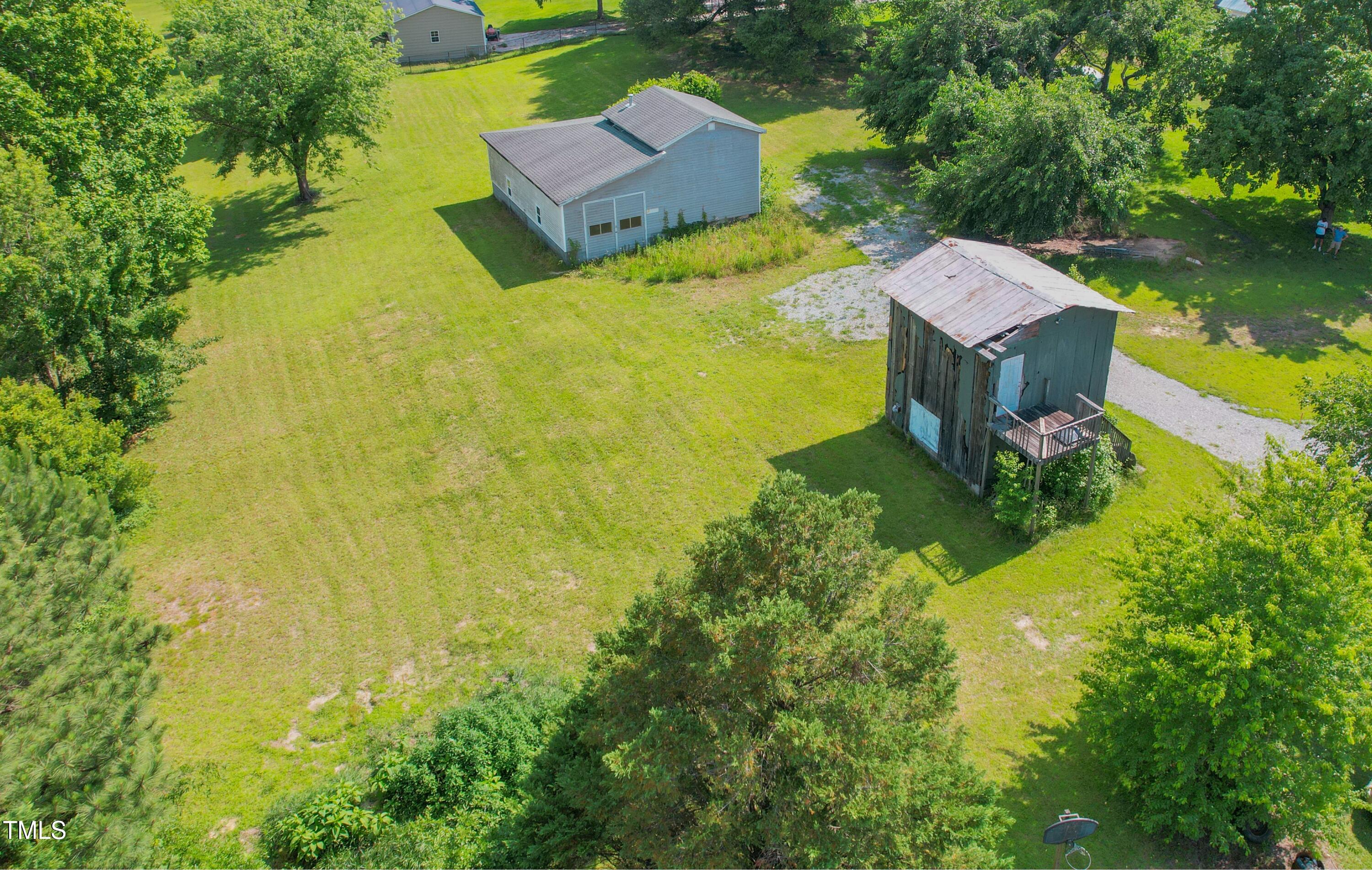 109 Clayton Road Benson, NC 27504 - Photo 13 of 20 A03