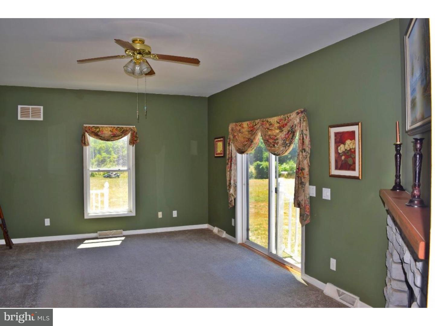 359 Mannington Yorktown Road Pilesgrove, NJ 08098 - Photo 11 of 22 Gallery Image 11