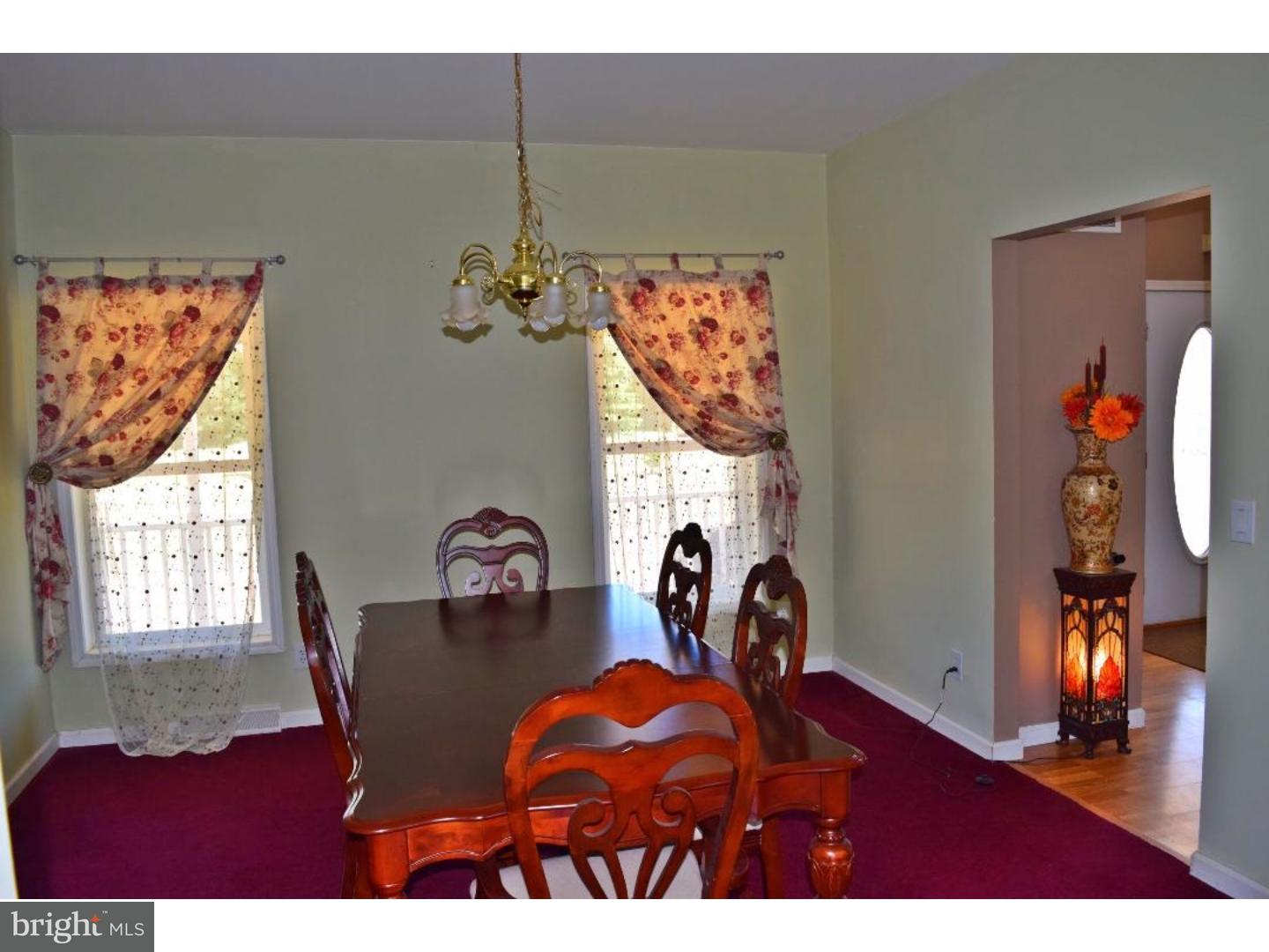 359 Mannington Yorktown Road Pilesgrove, NJ 08098 - Photo 7 of 22 Gallery Image 7