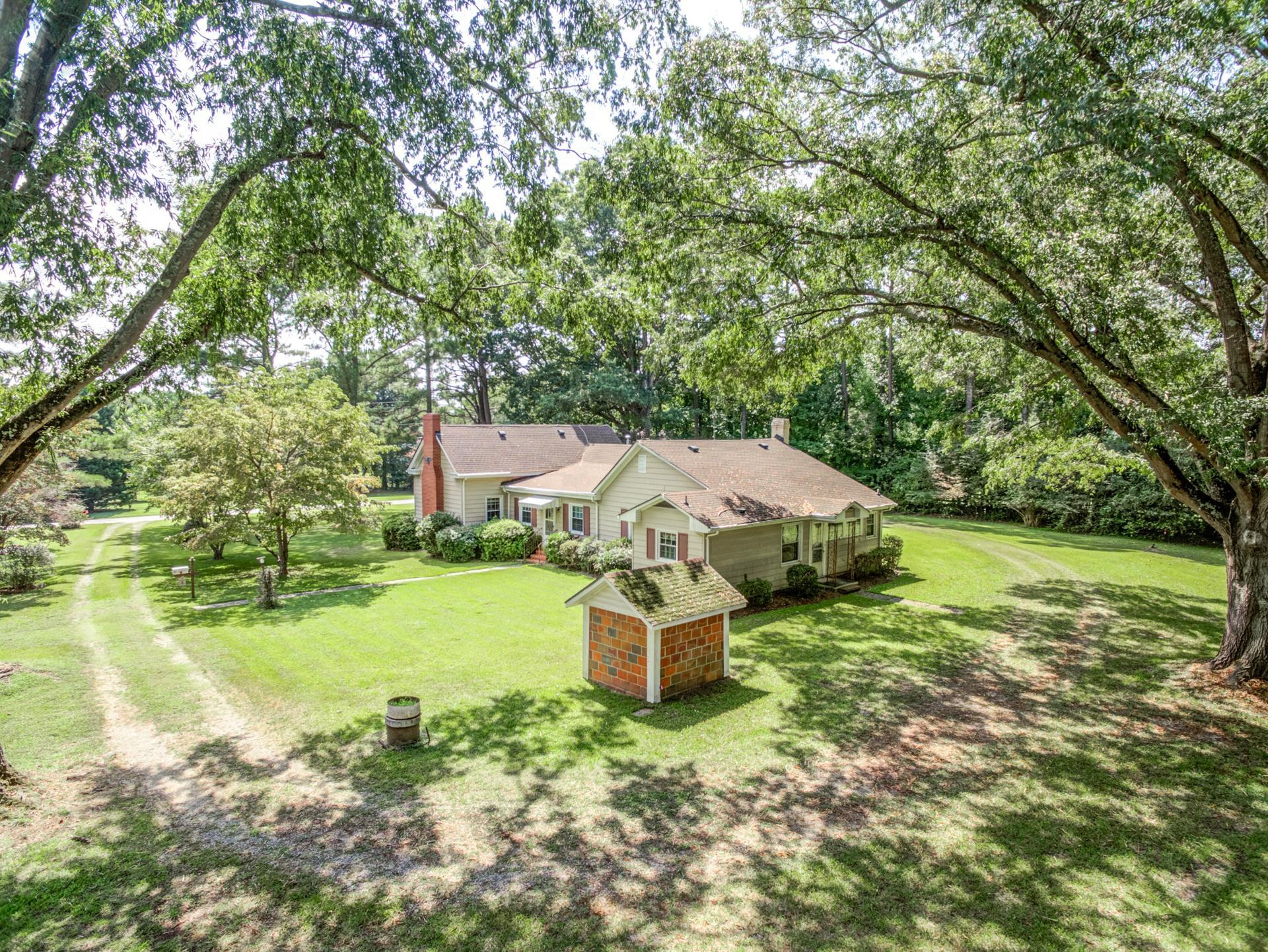 9104 Penny Road Raleigh, NC 27606 - Photo 9 of 26 Photo 9