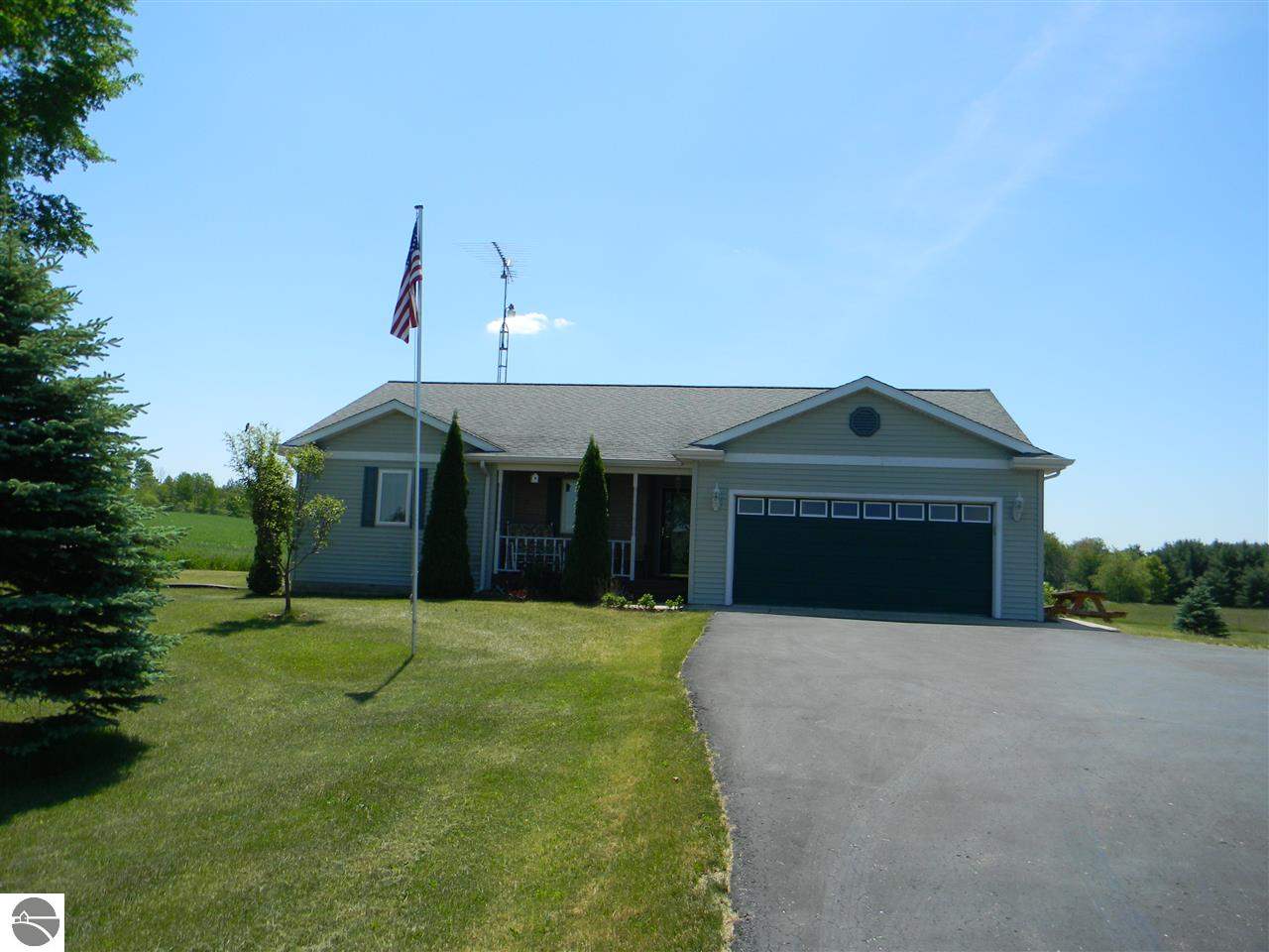 631 State Road West Branch, MI 48661 - Photo 31 of 32 1785673-30.JPG