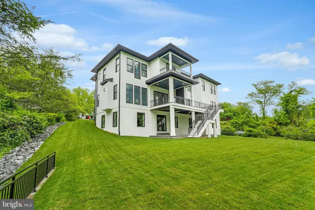 $4,599,000 | 1434 Waggaman Circle, McLean, VA 22101