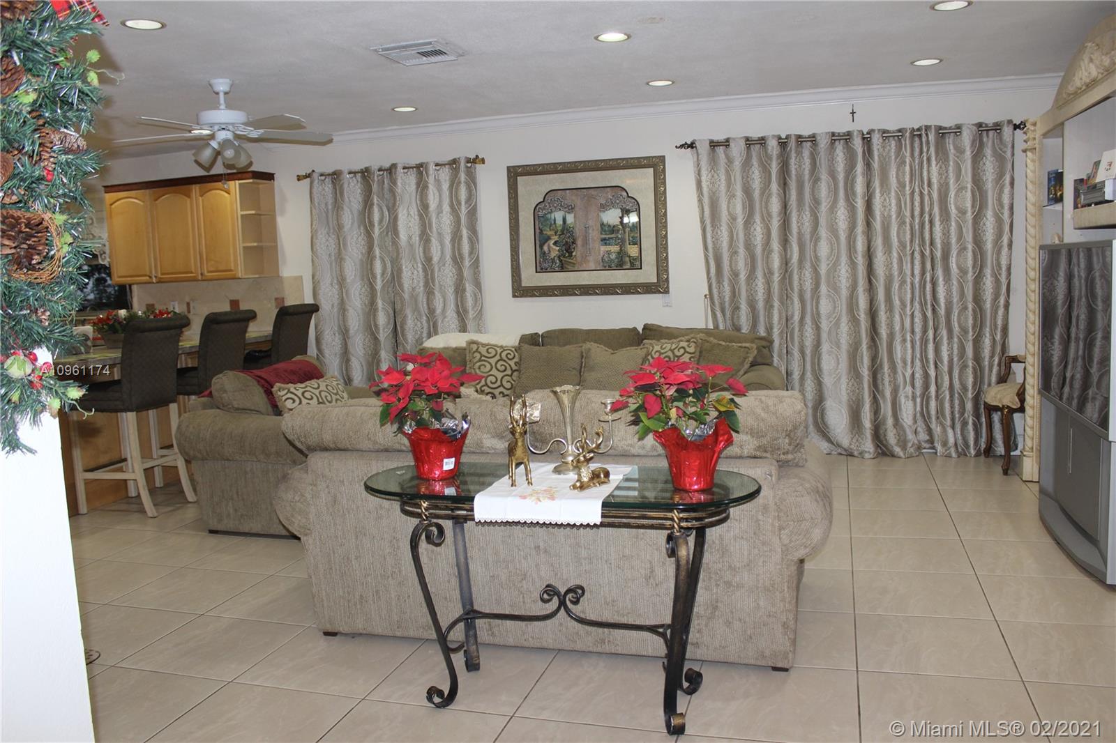 4910 Southwest 164th Terrace Southwest Ranches, FL 33331 - Photo 17 of 62