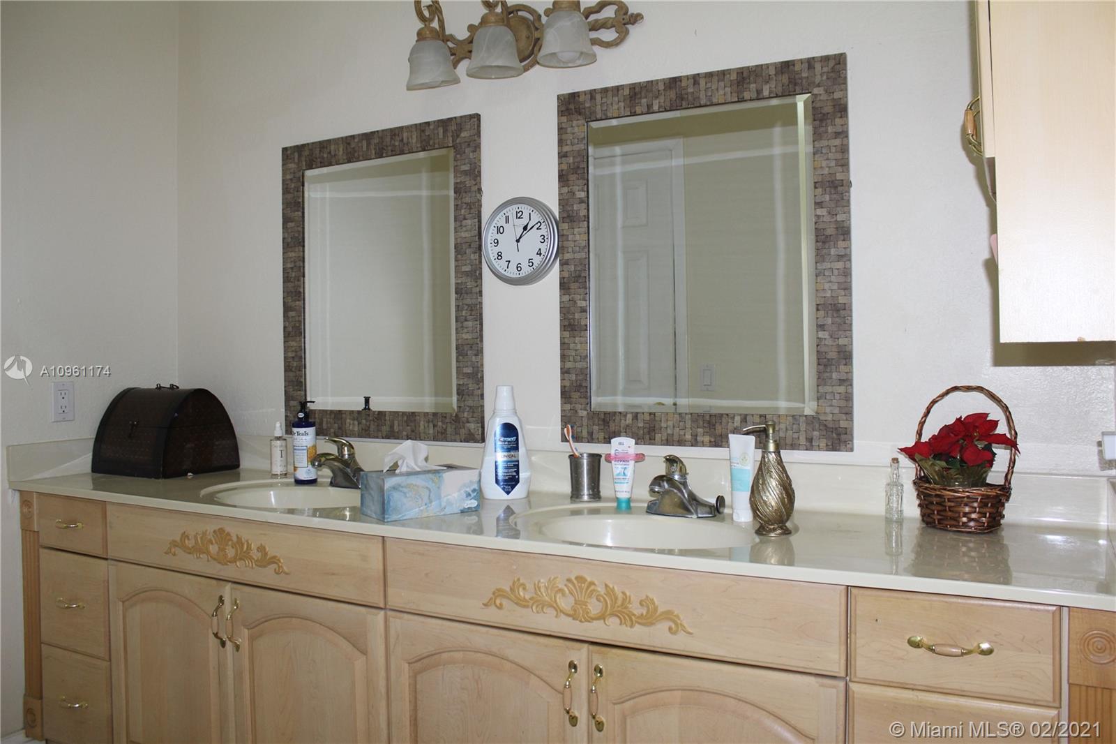 4910 Southwest 164th Terrace Southwest Ranches, FL 33331 - Photo 38 of 62