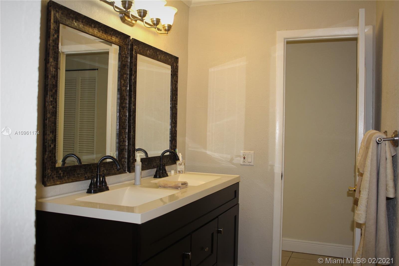 4910 Southwest 164th Terrace Southwest Ranches, FL 33331 - Photo 41 of 62