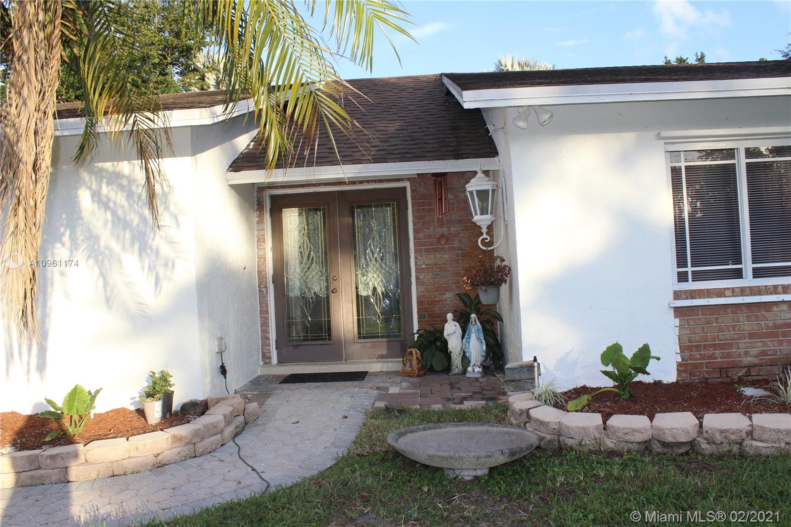 4910 Southwest 164th Terrace Southwest Ranches, FL 33331 - Photo 10 of 62