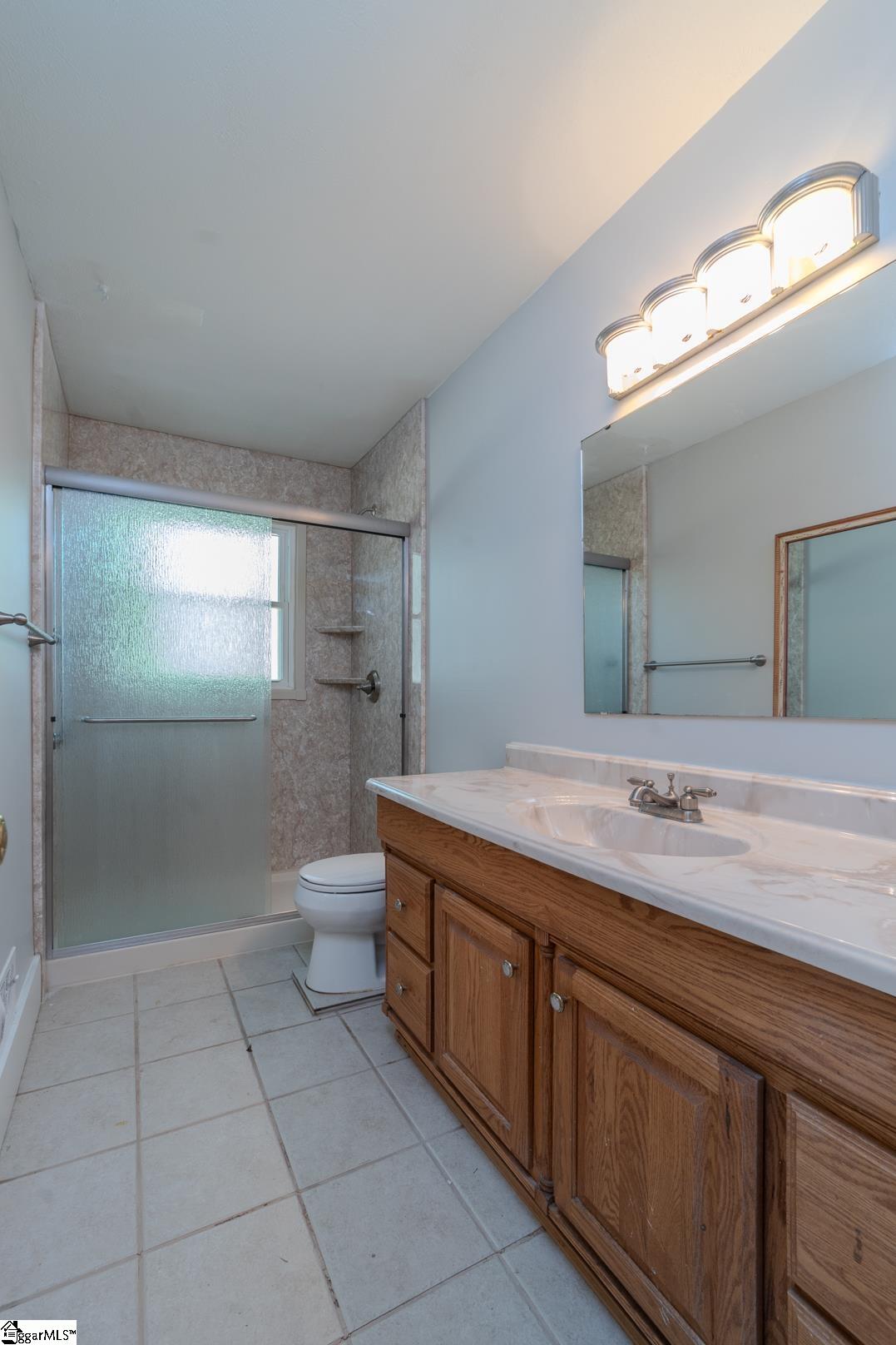 501 Cunningham Road Taylors, SC 29687 - Photo 21 of 37